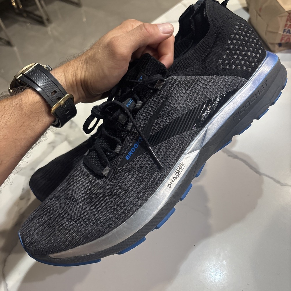 Size 15 - Brooks Ricochet 2 Black Blue - Picture 3 of 6